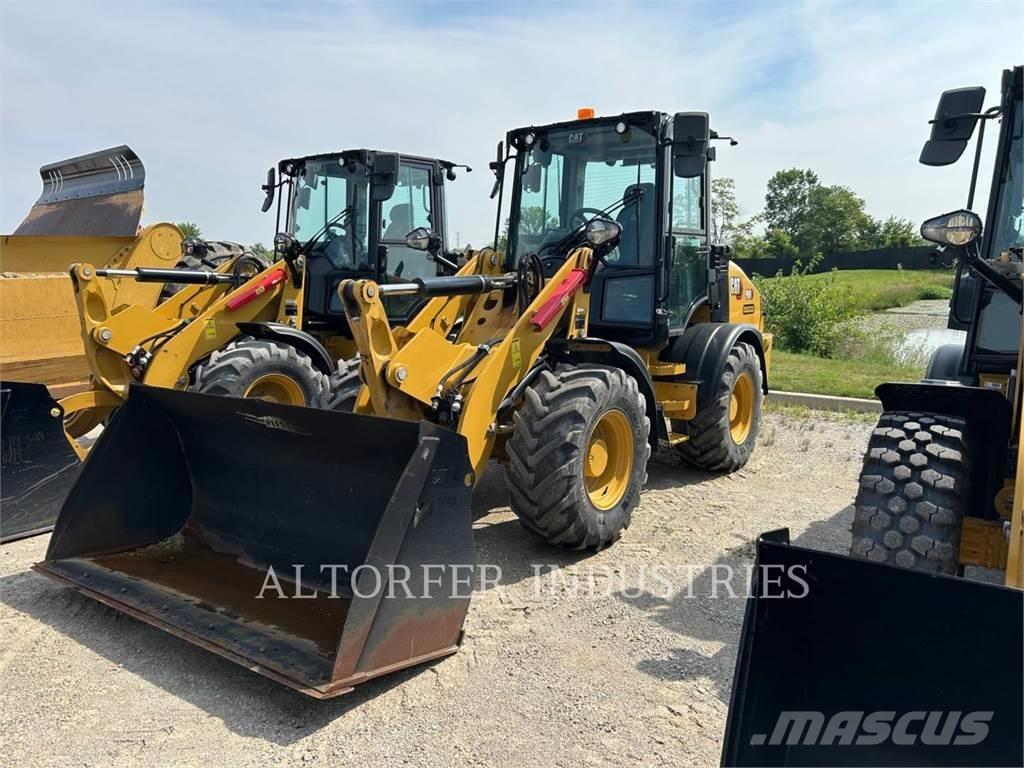 CAT 908-14 لوادر بعجل