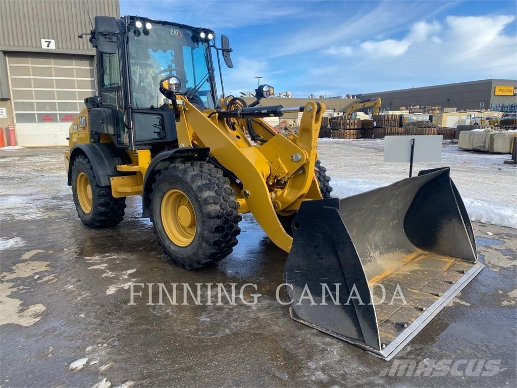 CAT 908-14 لوادر بعجل
