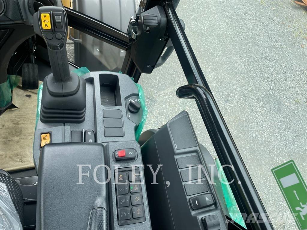 CAT 908-14 لوادر بعجل