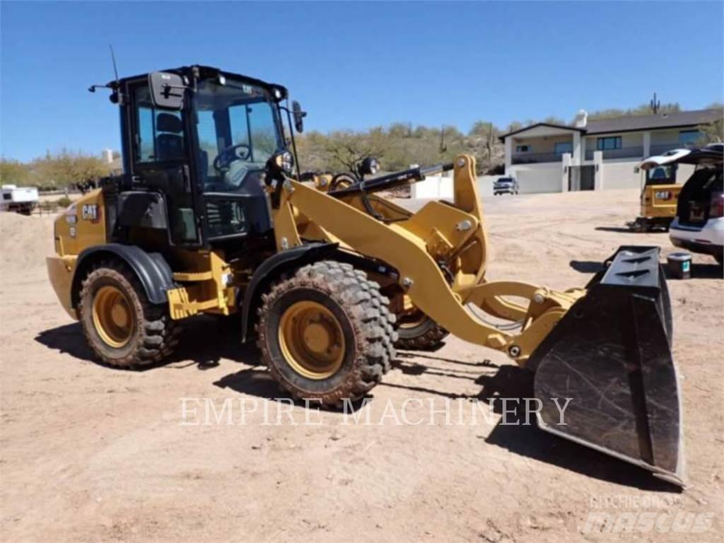 CAT 908-14 CA لوادر بعجل