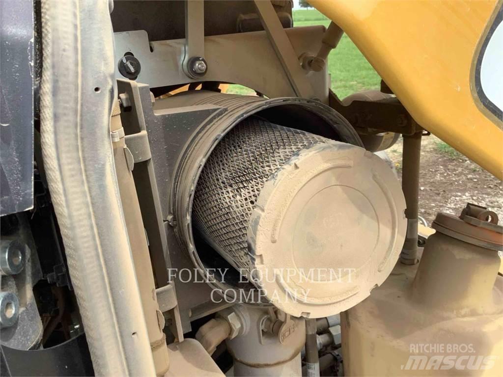 CAT 908-14HL لوادر بعجل