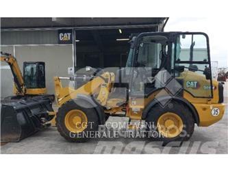 CAT 908 M لوادر بعجل