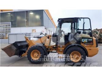 CAT 908 M لوادر بعجل