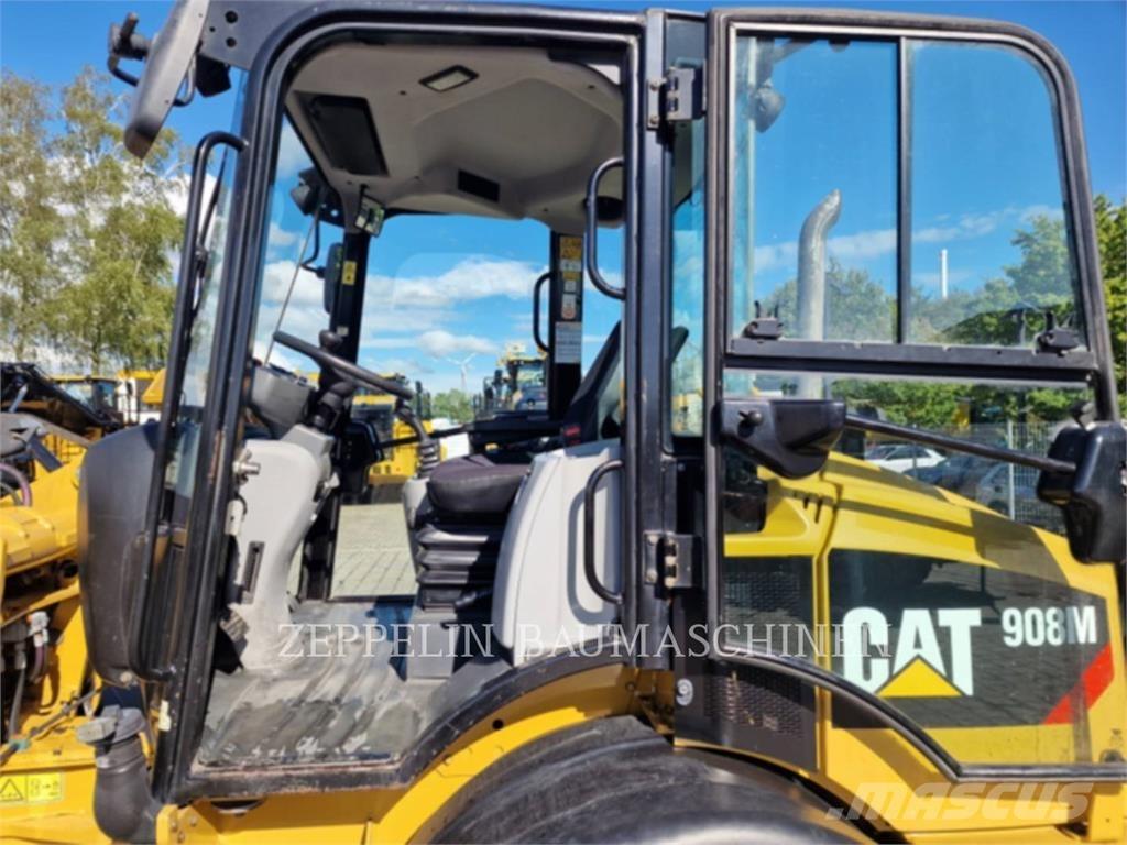 CAT 908M لوادر بعجل