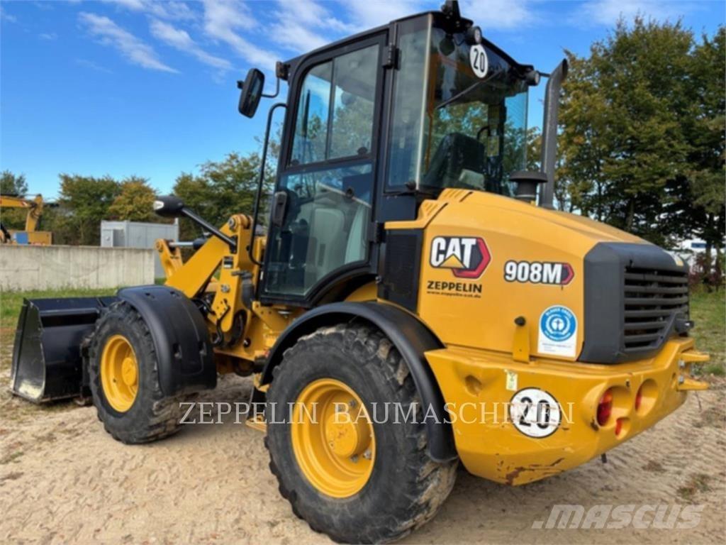 CAT 908M لوادر بعجل