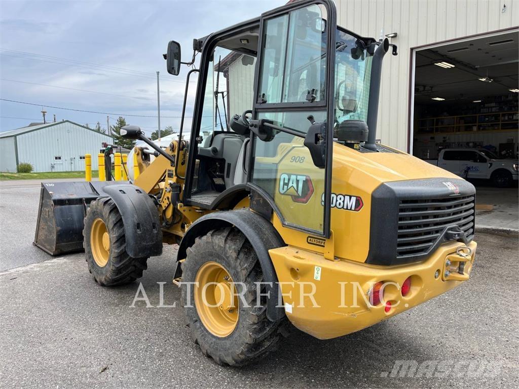 CAT 908M لوادر صغيرة