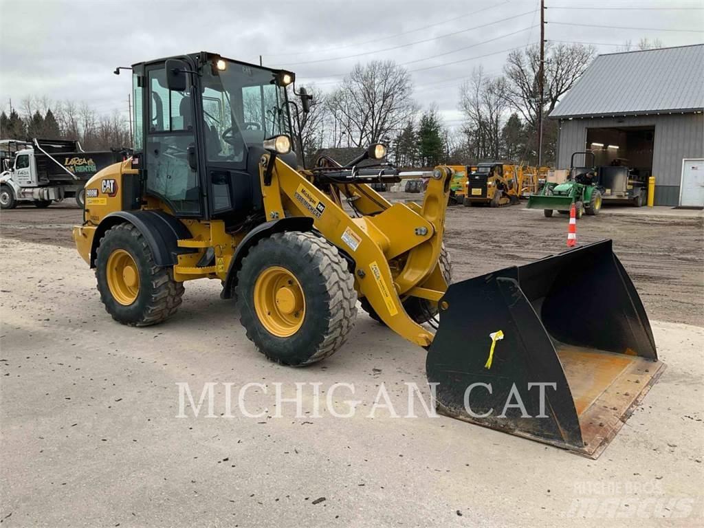 CAT 908M ARW لوادر بعجل