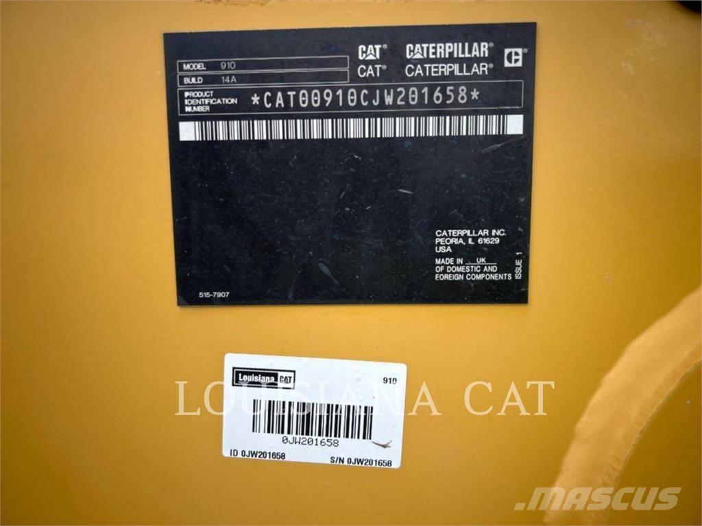 CAT 910 لوادر بعجل
