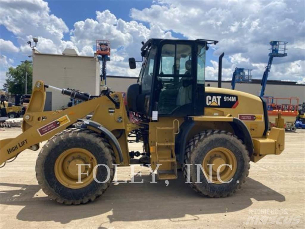 CAT 914M لوادر بعجل