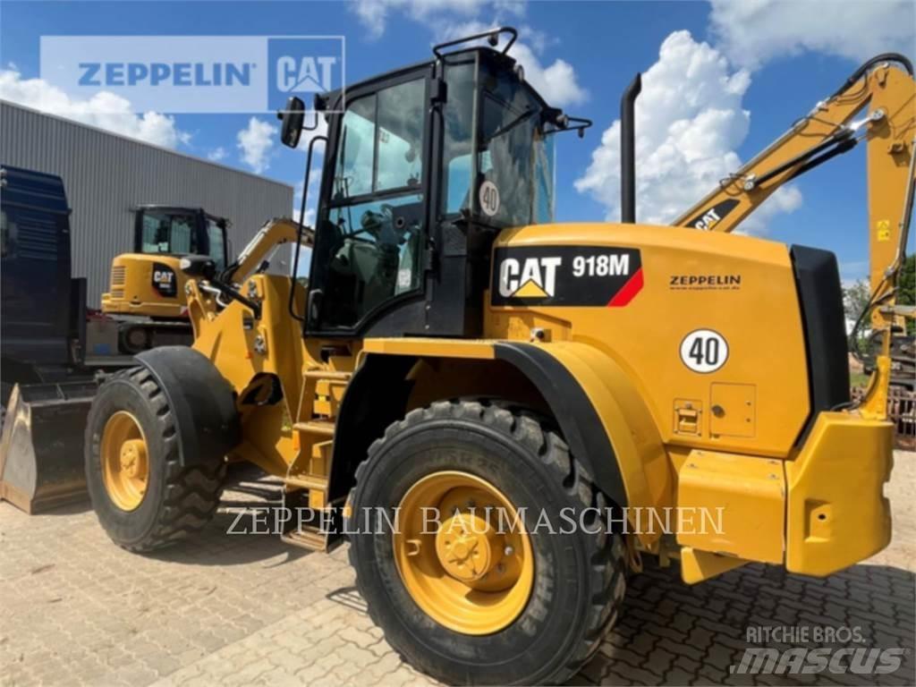 CAT 918M لوادر بعجل