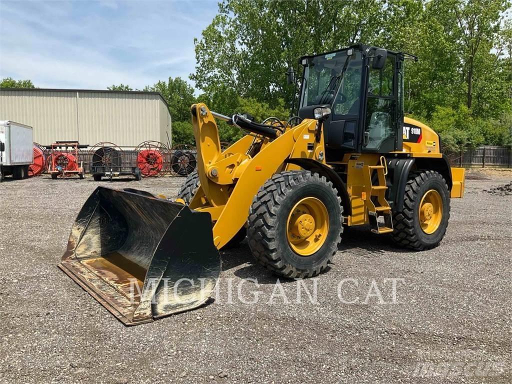 CAT 918M ARQ لوادر بعجل