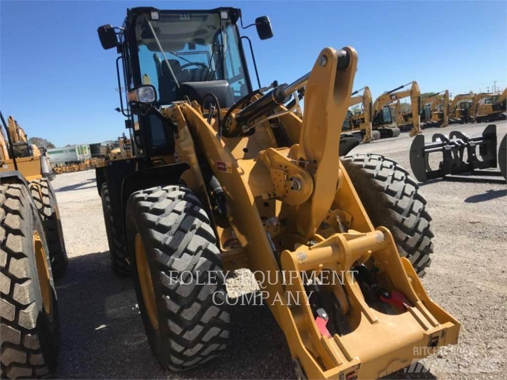 CAT 920-14 لوادر بعجل