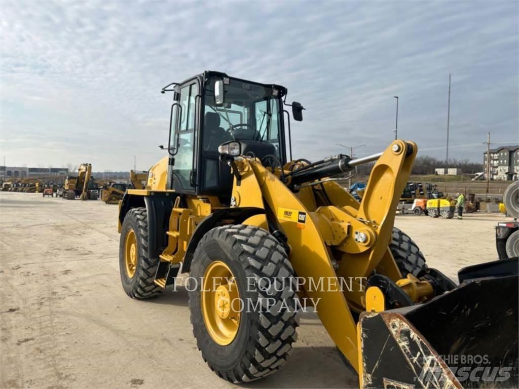 CAT 920-14 لوادر بعجل