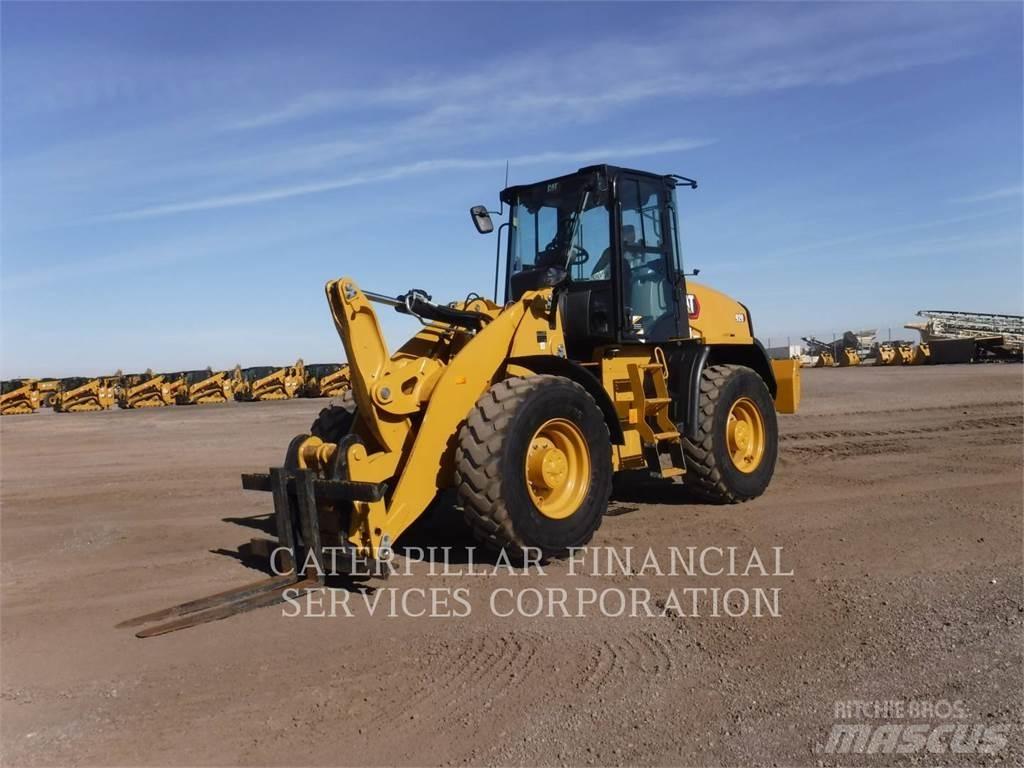 CAT 920-14 لوادر بعجل