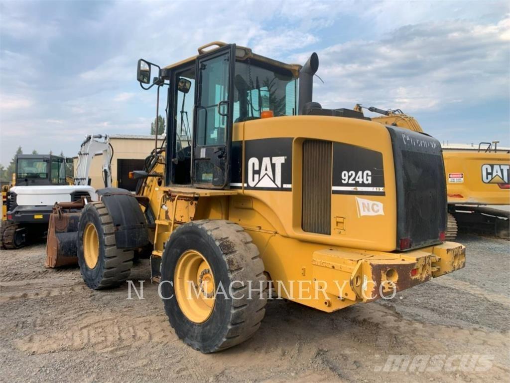 CAT 924G لوادر بعجل
