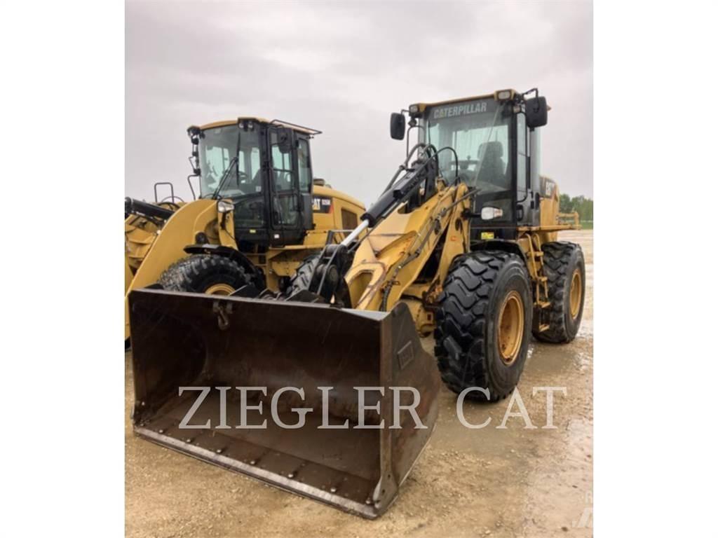CAT 924H لوادر بعجل