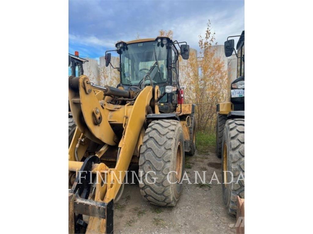 CAT 924K لوادر بعجل