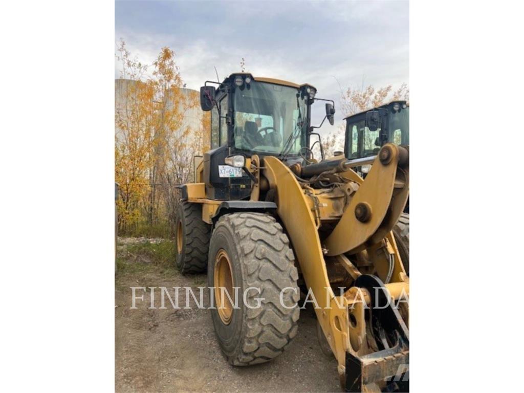 CAT 924K لوادر بعجل