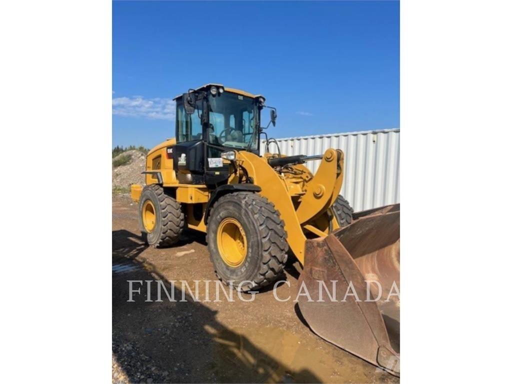 CAT 924K لوادر بعجل