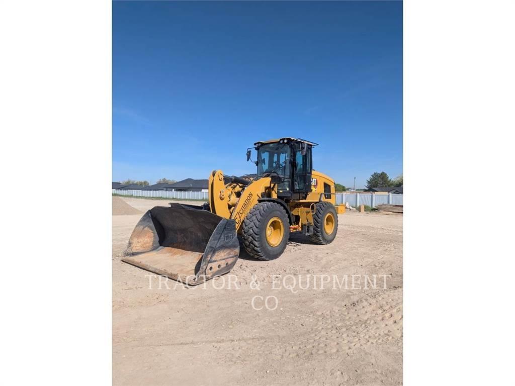 CAT 926 لوادر بعجل