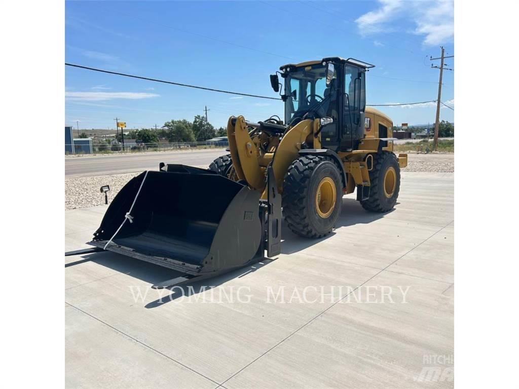 CAT 926 لوادر بعجل