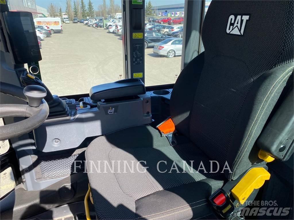 CAT 926-14 لوادر بعجل
