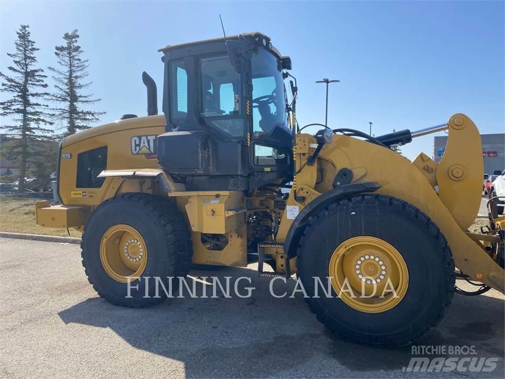 CAT 926-14 لوادر بعجل