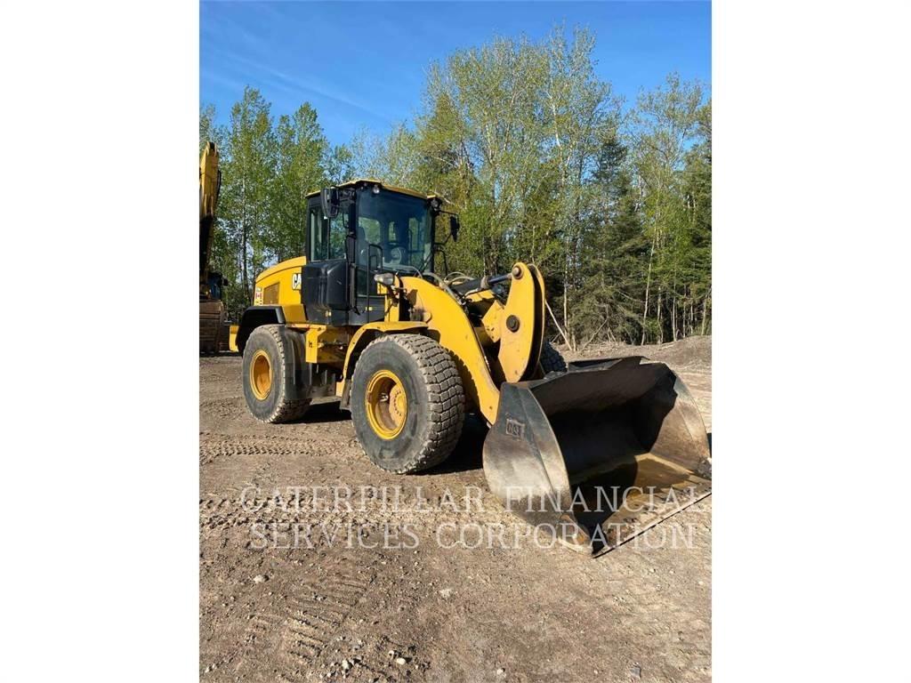 CAT 926M لوادر بعجل
