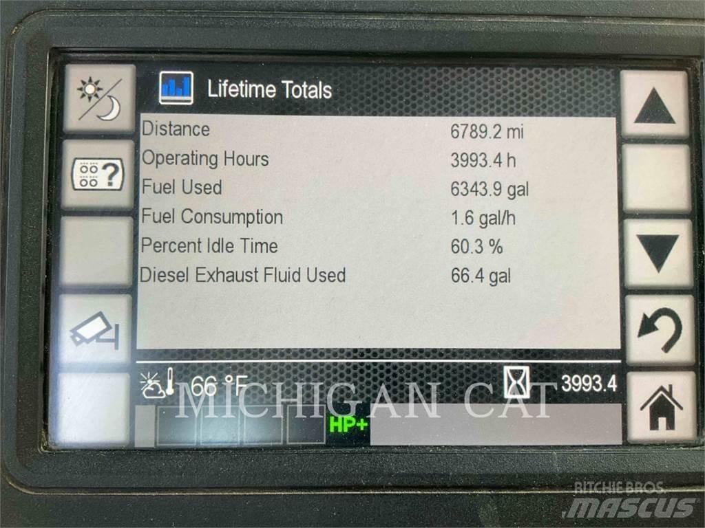 CAT 926M 3RQ لوادر بعجل