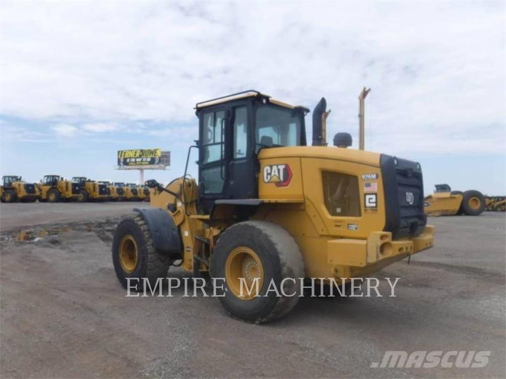 CAT 926M FC لوادر بعجل