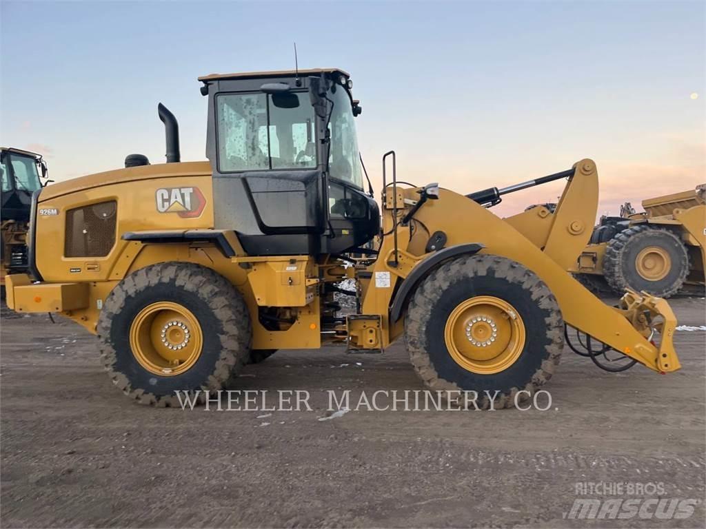CAT 926M HL QC لوادر بعجل