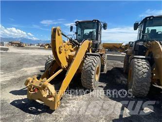 CAT 926M HL QC لوادر بعجل