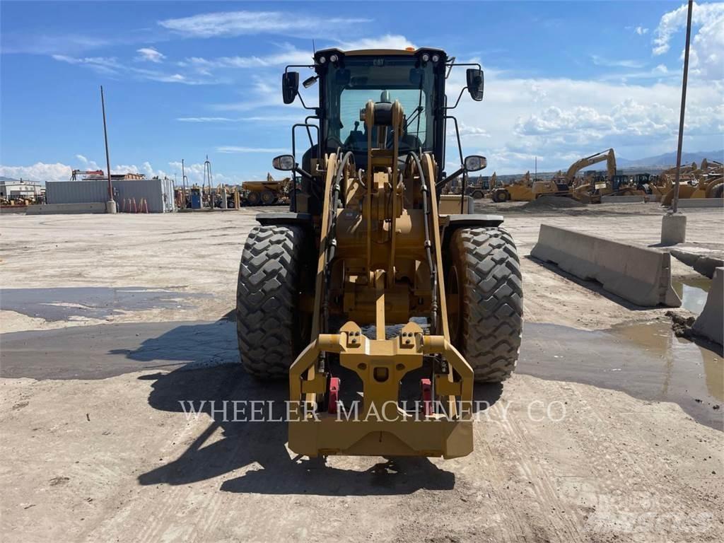 CAT 926M HL QC لوادر بعجل