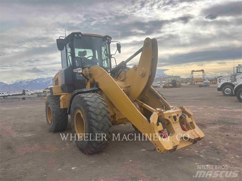 CAT 926M HL QC لوادر بعجل
