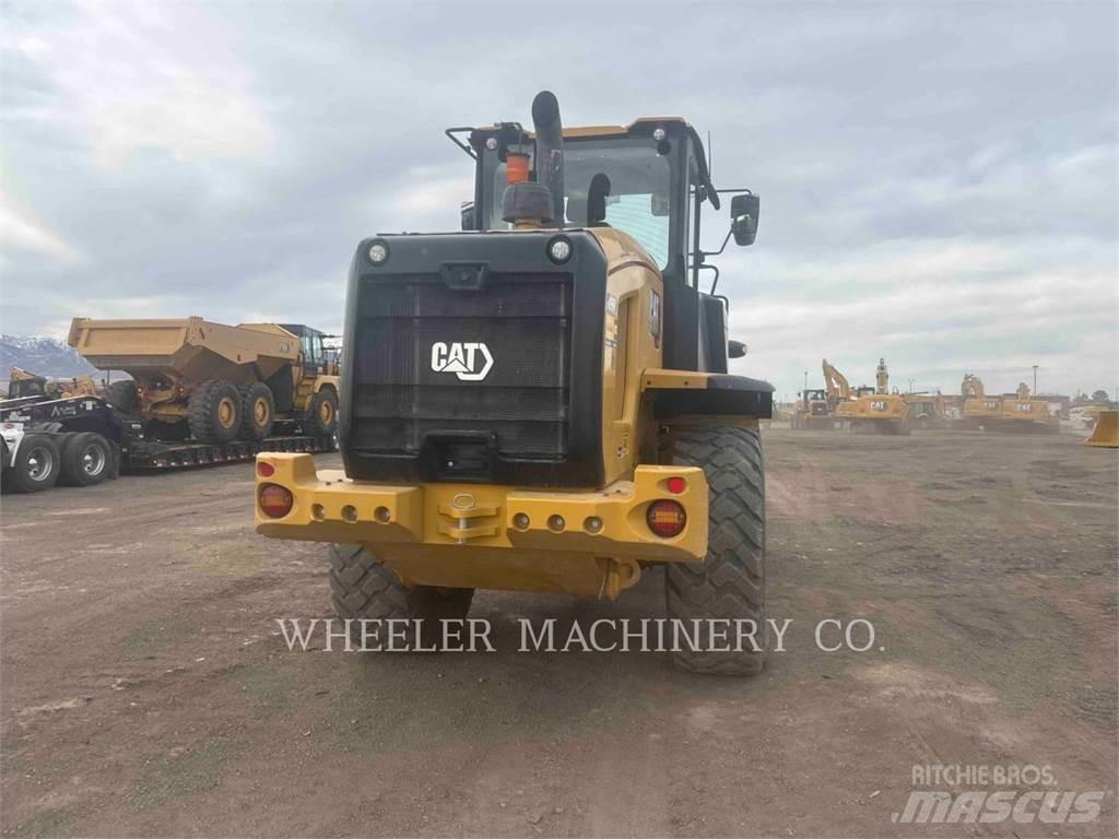 CAT 926M HL QC لوادر بعجل