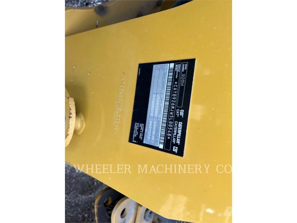 CAT 926M QC لوادر بعجل