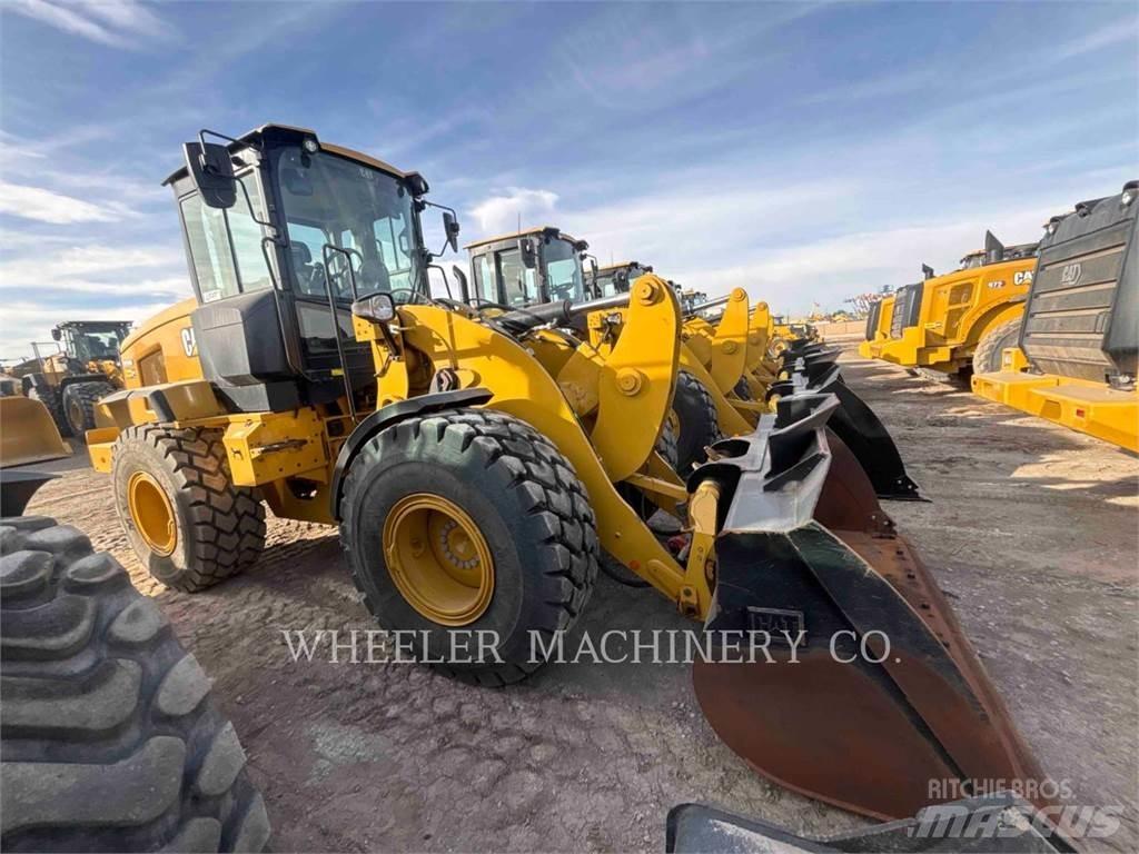 CAT 926M QC 3V لوادر بعجل