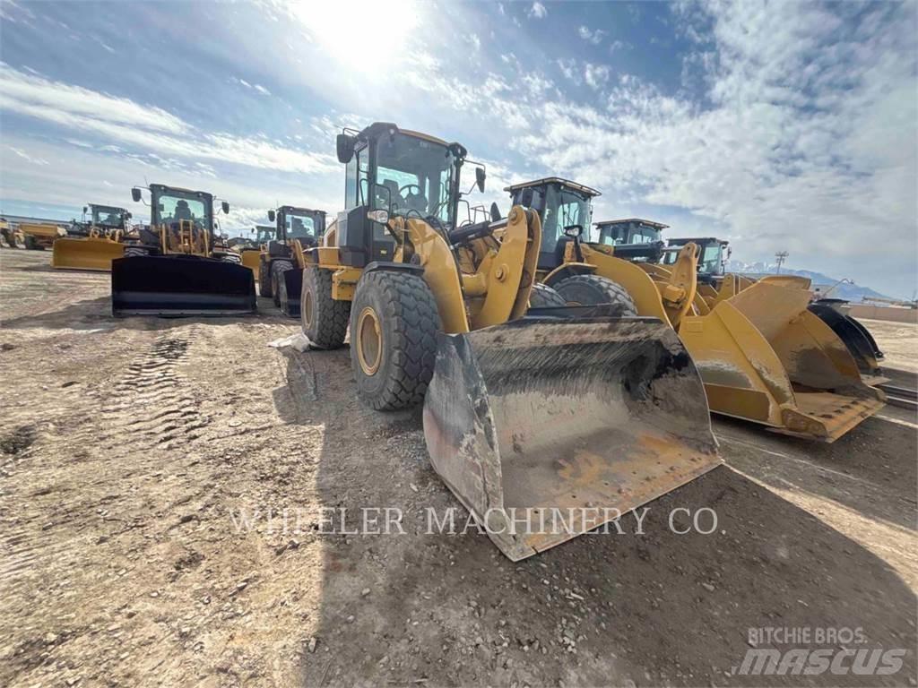 CAT 926M QC 3V لوادر بعجل
