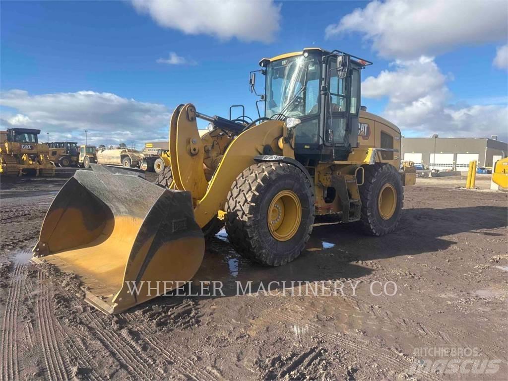 CAT 926M QC 3V لوادر بعجل