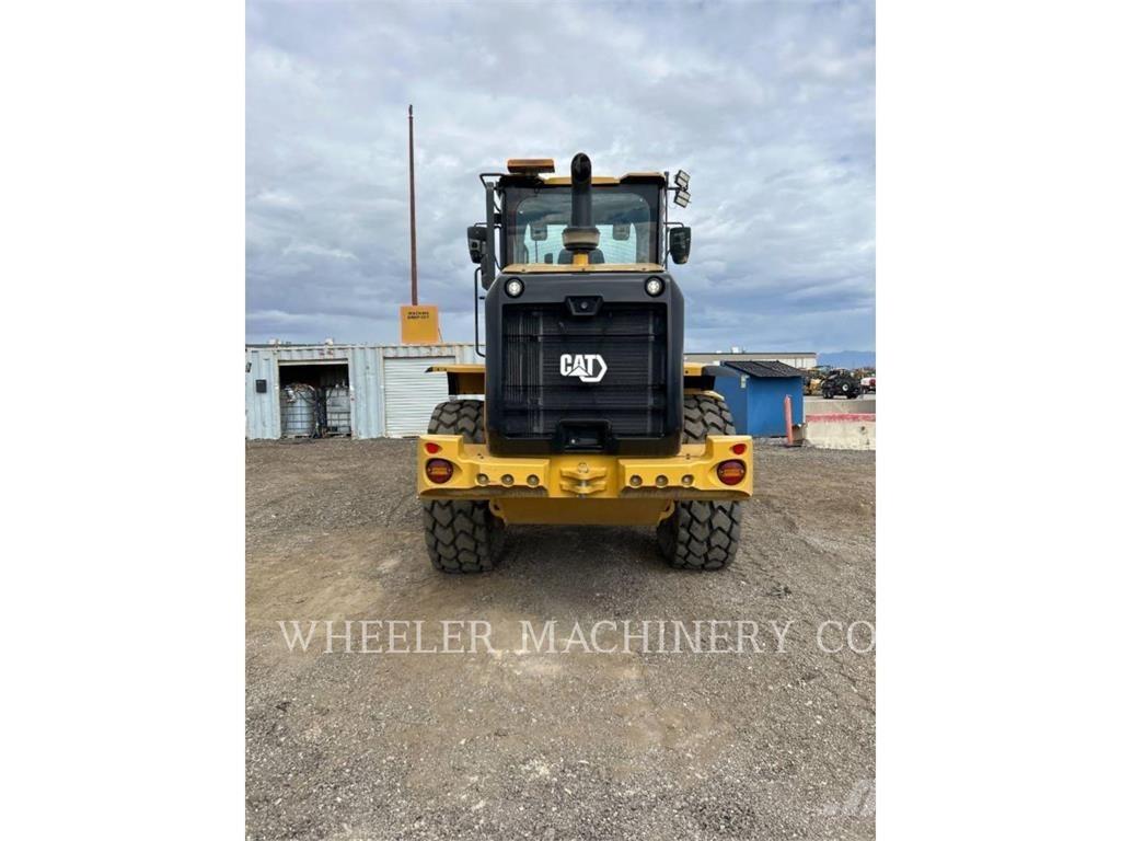 CAT 926M QC 3V لوادر بعجل