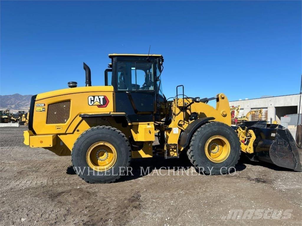 CAT 926M QC 3V لوادر بعجل