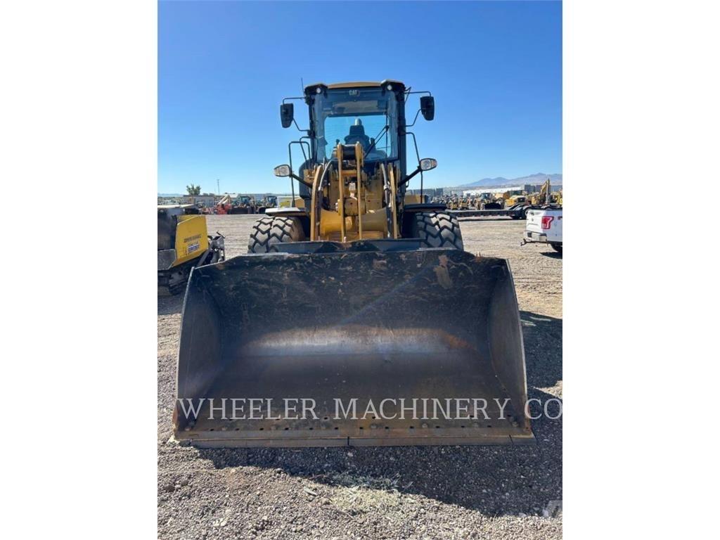 CAT 926M QC 3V لوادر بعجل