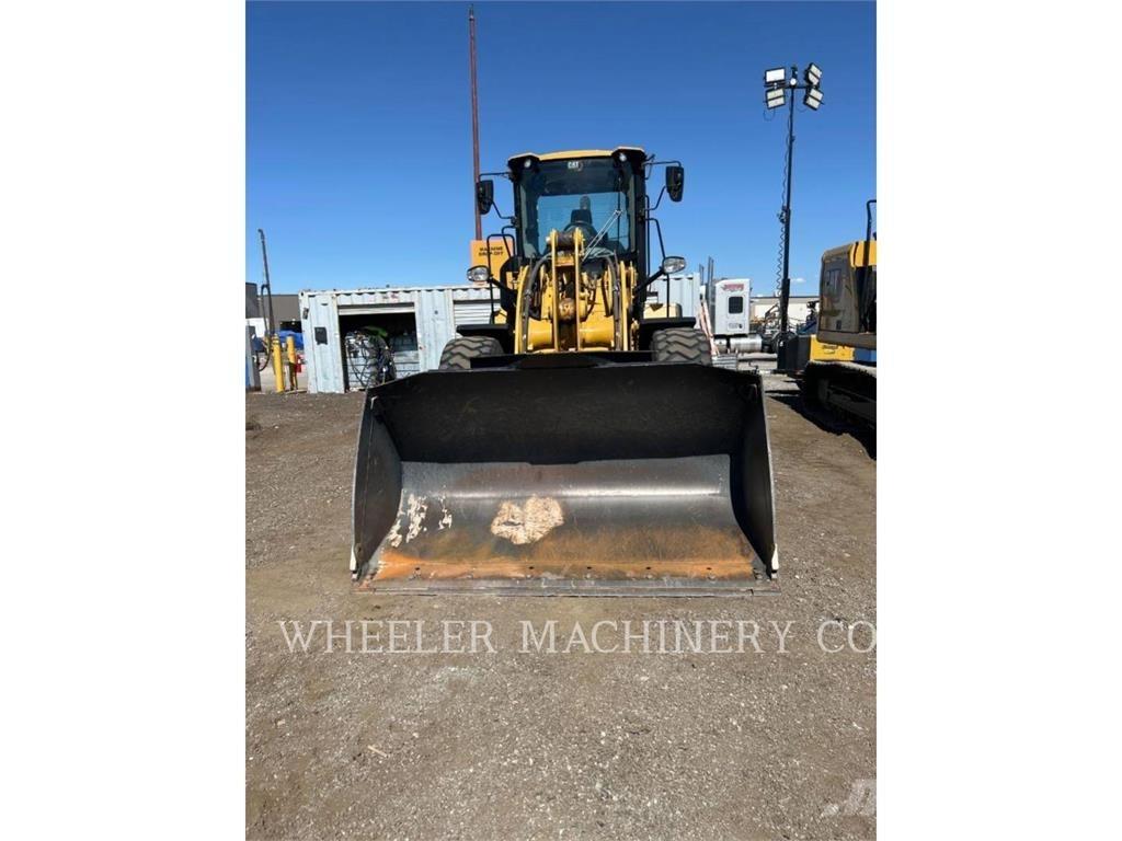 CAT 926M QC 3V لوادر بعجل