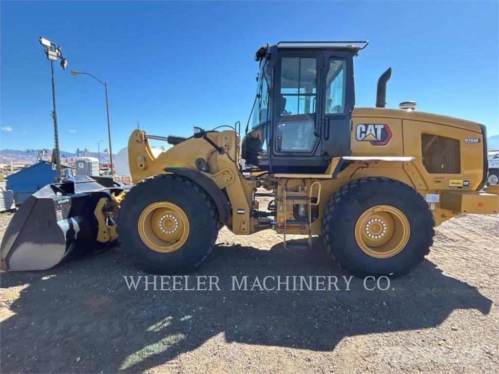 CAT 926M QC 3V لوادر بعجل