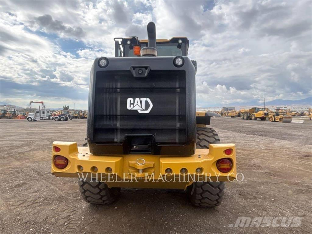 CAT 926M QC 3V لوادر بعجل