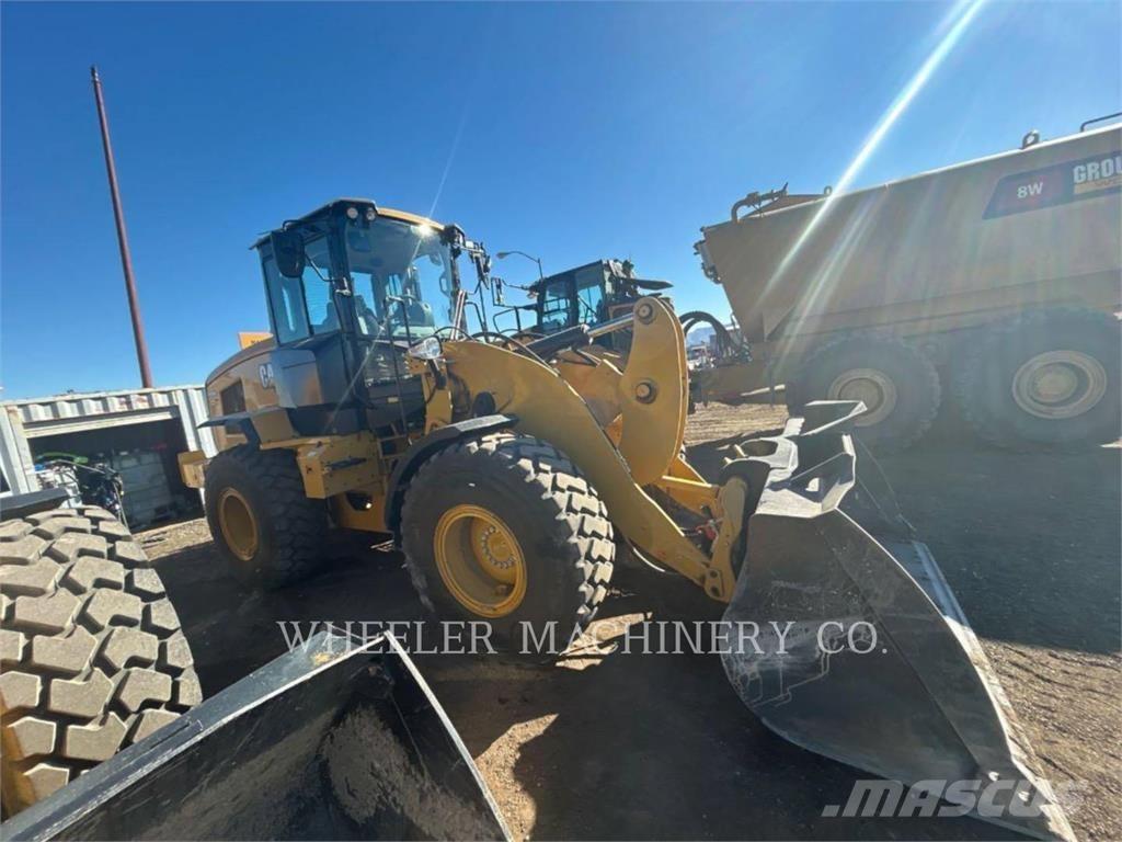 CAT 926M QC 3V لوادر بعجل
