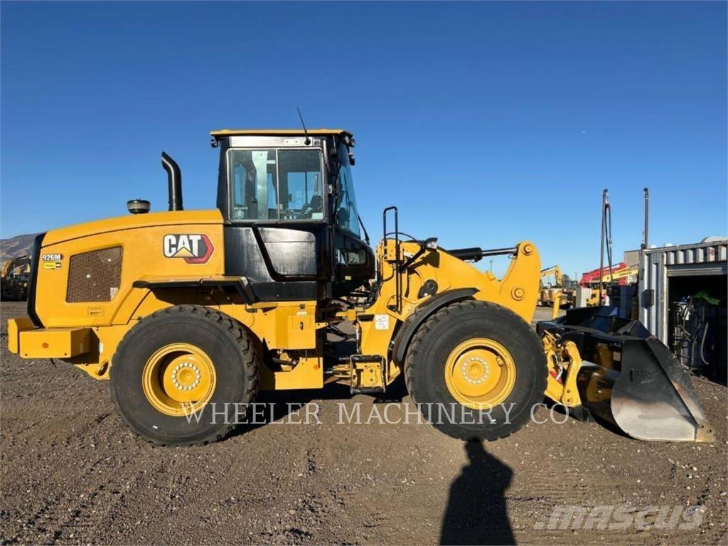 CAT 926M QC 3V لوادر بعجل