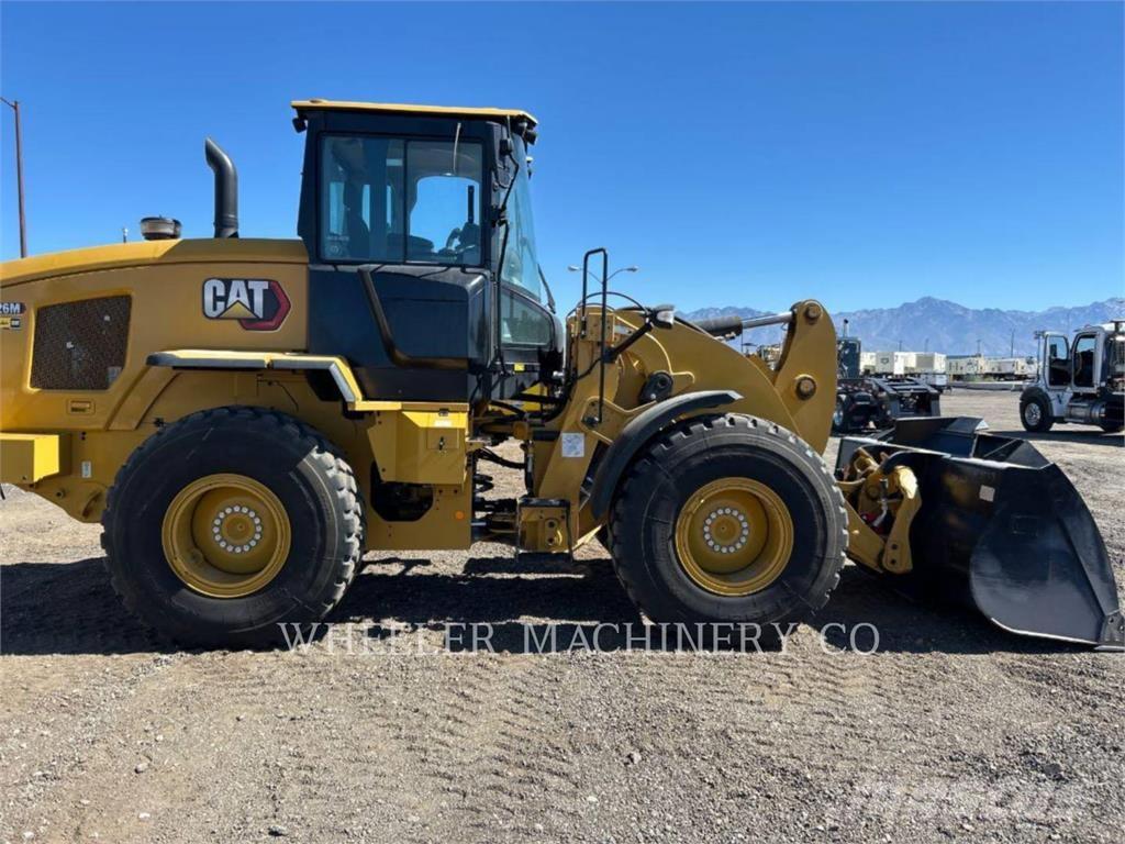 CAT 926M QC 3V لوادر بعجل