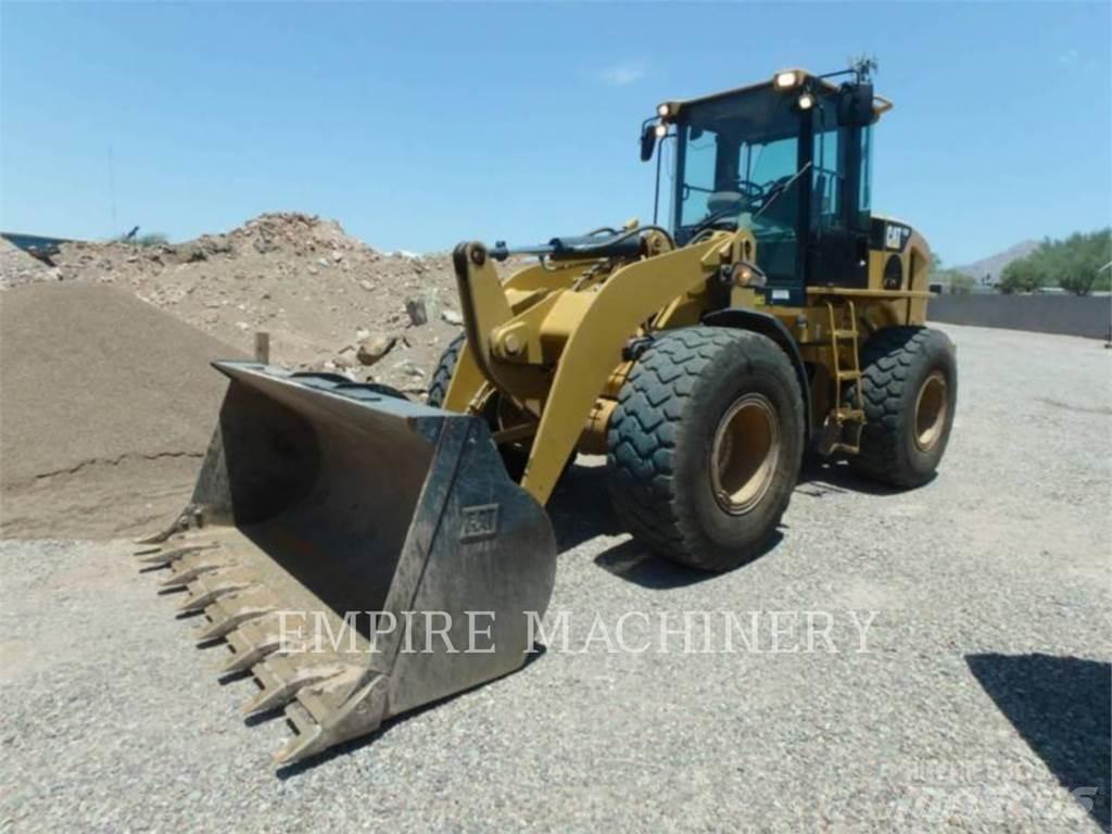 CAT 928H لوادر بعجل
