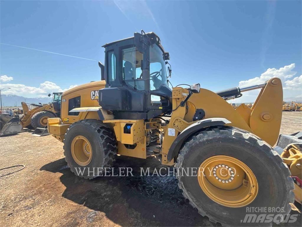 CAT 930 QC لوادر بعجل